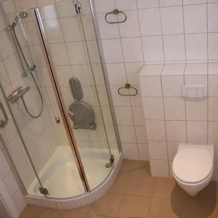 With 1 Bedroom Дом отдыха *